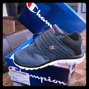 Champions size 7 1/2 toddler